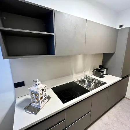 La & Apartman *